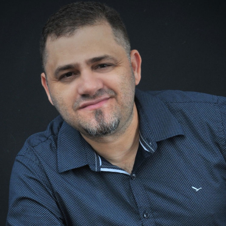 ALESSANDRO BARROS